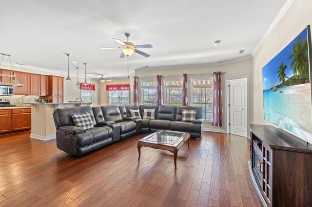 1473 Virginia Pine Dr., Longs, SC 29568