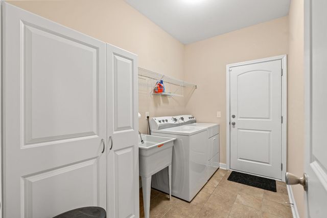 1473 Virginia Pine Dr., Longs, SC 29568