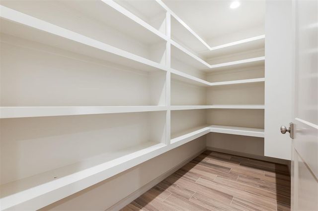 2401 Heathery Park, Oklahoma City, OK 73128