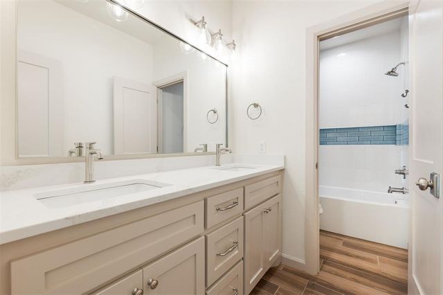 2401 Heathery Park, Oklahoma City, OK 73128