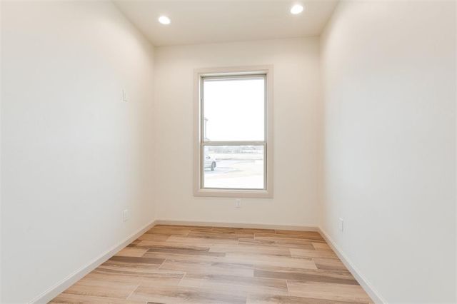 2401 Heathery Park, Oklahoma City, OK 73128