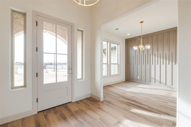 2401 Heathery Park, Oklahoma City, OK 73128