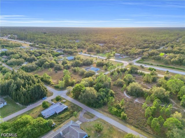 2402 E 14th ST, Lehigh Acres, FL 33972