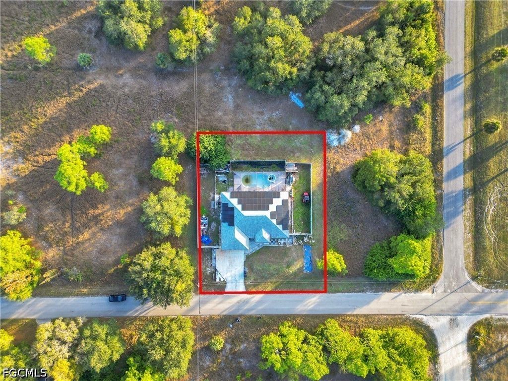 2402 E 14th ST, Lehigh Acres, FL 33972