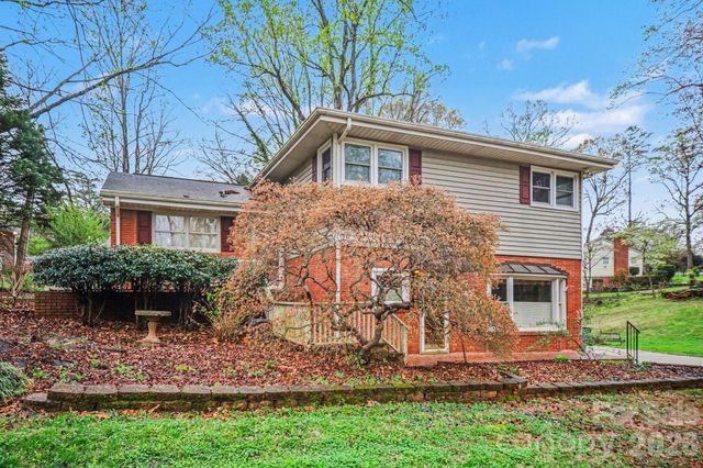 2501 Club Drive, Gastonia, NC 28054