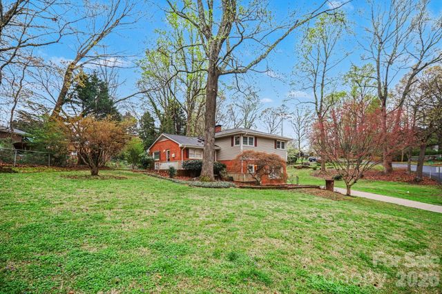 2501 Club Drive, Gastonia, NC 28054