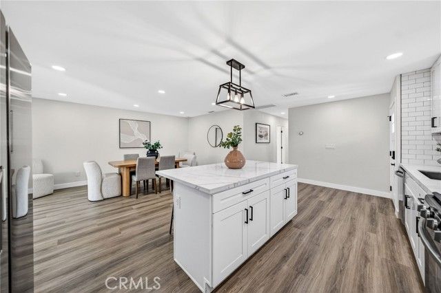 7693 Woodbine, San Diego, CA 92114