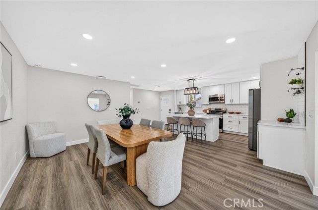 7693 Woodbine, San Diego, CA 92114