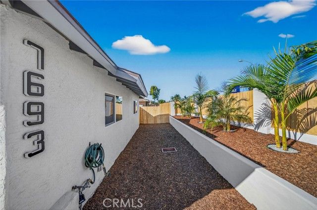 7693 Woodbine, San Diego, CA 92114