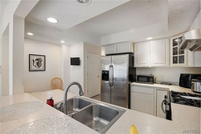 5411 Village Station Circle, Clarence, NY 14221