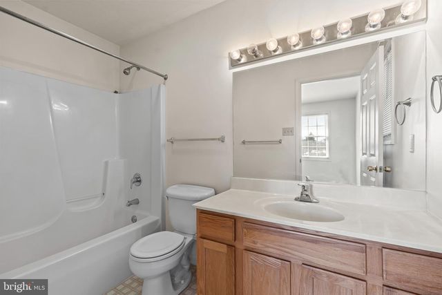 1529 SHERMAN AVE, Hagerstown, MD 21740