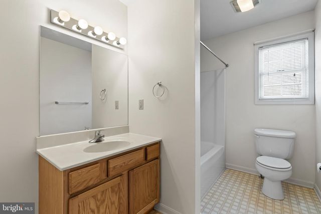 1529 SHERMAN AVE, Hagerstown, MD 21740