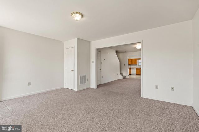 1529 SHERMAN AVE, Hagerstown, MD 21740