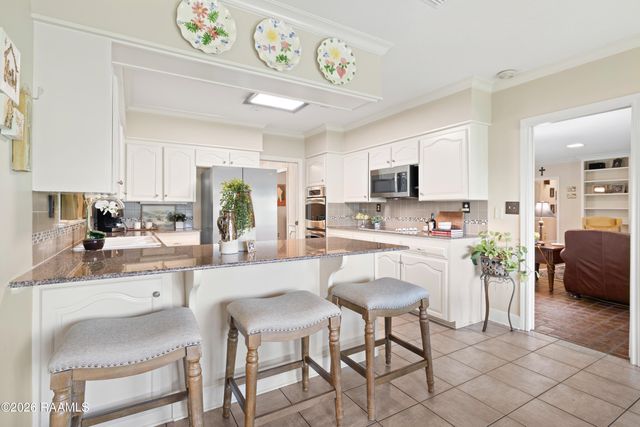 303 Ducharme Lane, Lafayette, LA 70503