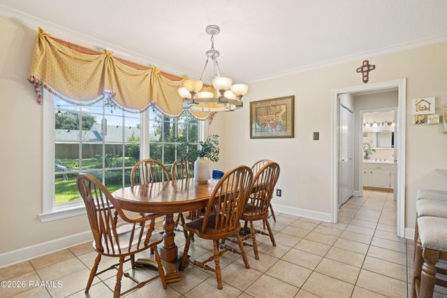 303 Ducharme Lane, Lafayette, LA 70503