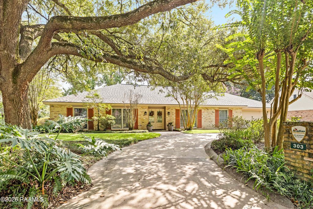 303 Ducharme Lane, Lafayette, LA 70503