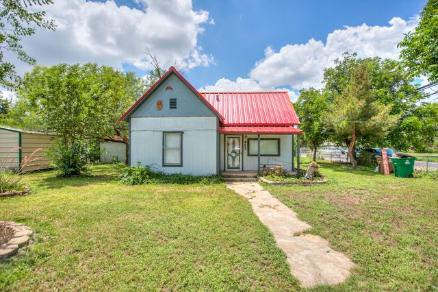 803 E 17th Street, San Angelo, TX 76903