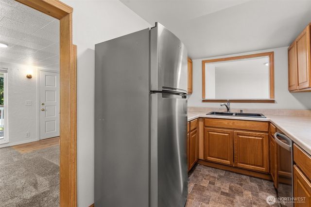 10002 Oak Lane SW, Lakewood, WA 98499