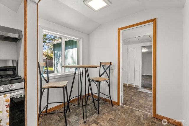 10002 Oak Lane SW, Lakewood, WA 98499