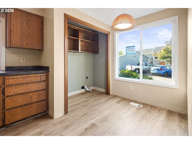 20474 Sw ROSA Dr, Beaverton, OR 97078