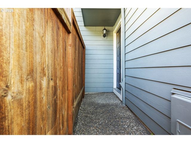 20474 Sw ROSA Dr, Beaverton, OR 97078