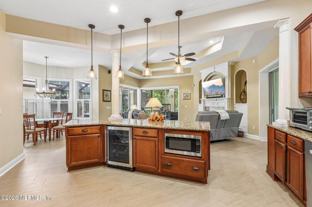 2708 SHADE TREE Drive, Fleming Island, FL 32003