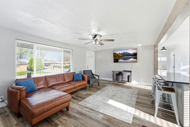 2522 N 300 W, Sunset, UT 84015