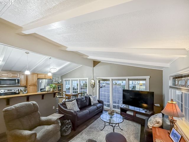 5717 Tumbleweed Cir, Salem, OR 97305