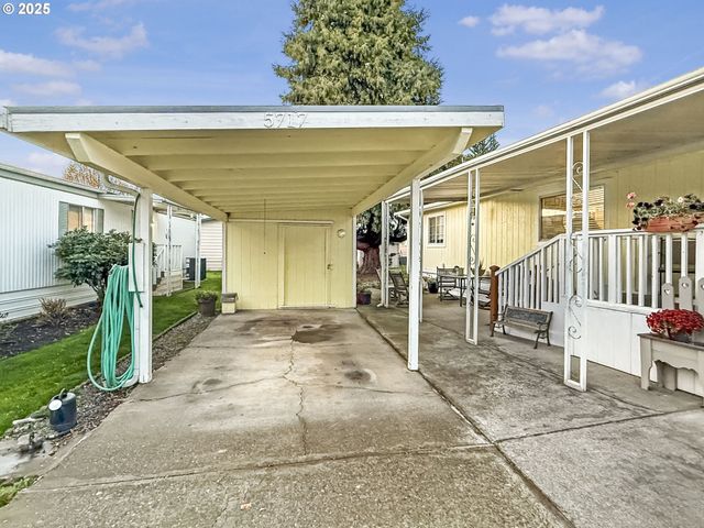 5717 Tumbleweed Cir, Salem, OR 97305