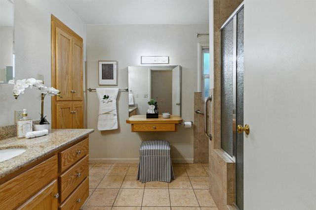 1030 Elmwood Ave, Stockton, CA 95204