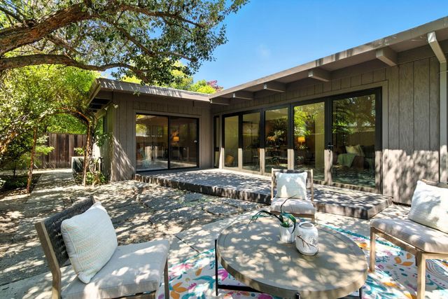 1030 Elmwood Ave, Stockton, CA 95204