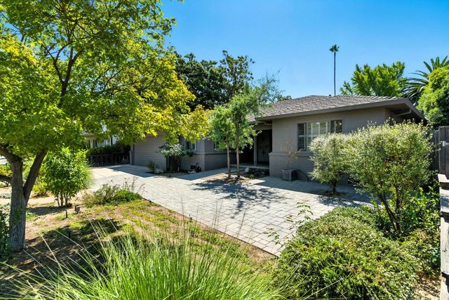 1030 Elmwood Ave, Stockton, CA 95204