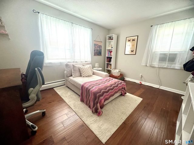 502 Oak Avenue 17, Cheshire, CT 06410