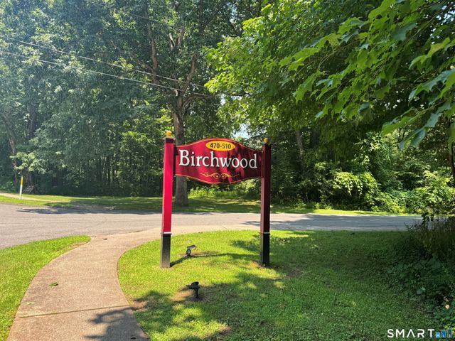502 Oak Avenue 17, Cheshire, CT 06410