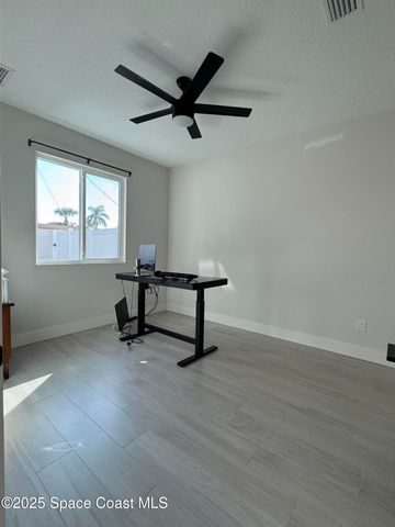 223 6th Avenue, Indialantic, FL 32903