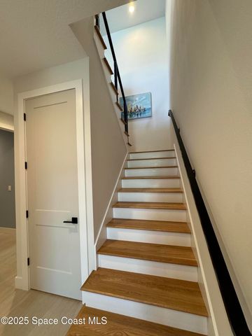 223 6th Avenue, Indialantic, FL 32903