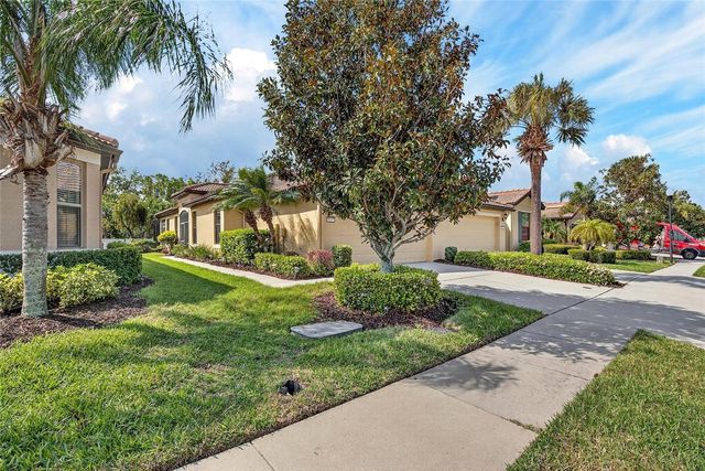 5537 SUNSET FALLS DRIVE, Apollo Beach, FL 33572