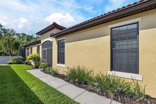 5537 SUNSET FALLS DRIVE, Apollo Beach, FL 33572