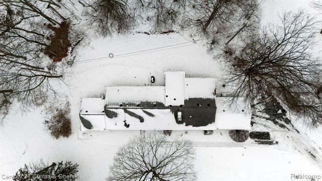 33870 Cotswold Street, Farmington, MI 48335