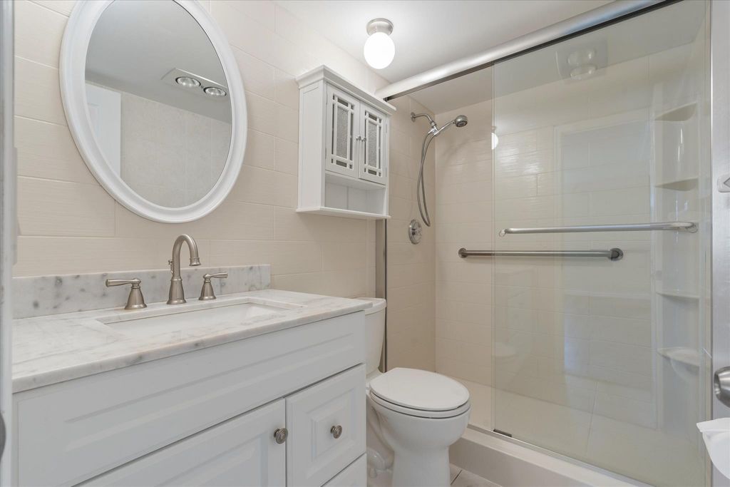 Image 19 of property listing at 3300 S Ocean Boulevard 720-C, Highland Beach, FL 33487