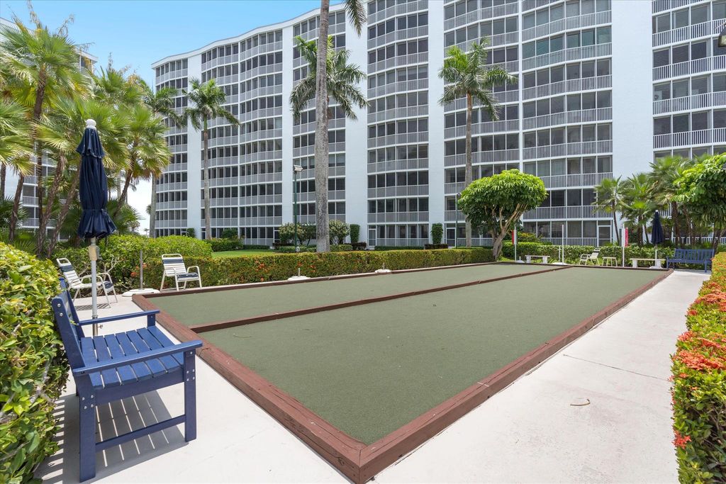 Image 29 of property listing at 3300 S Ocean Boulevard 720-C, Highland Beach, FL 33487