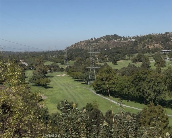 6313 Canterwood, La Verne, CA 91750