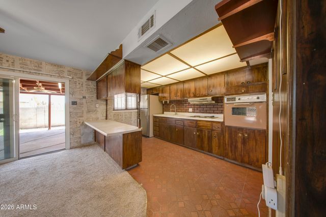 7917 W FLOWER Street, Phoenix, AZ 85033