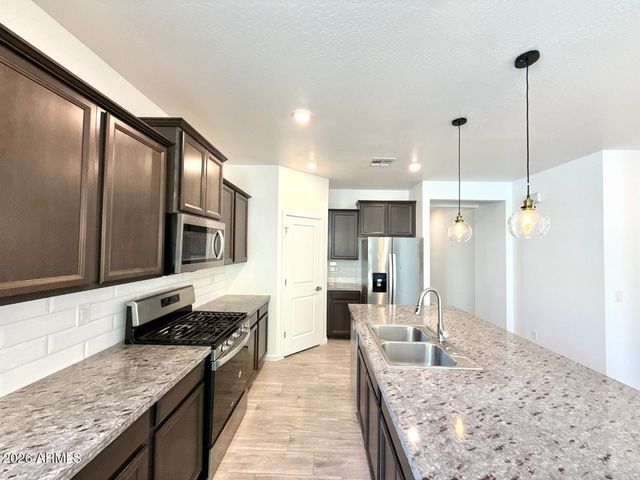 18428 W PUGET Avenue, Waddell, AZ 85355