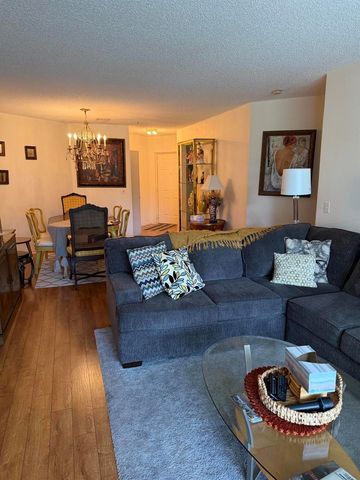 5265 Brisata Circle E, Boynton Beach, FL 33437