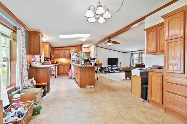 15 Pine Ct, Cranberry Twp, PA 16066