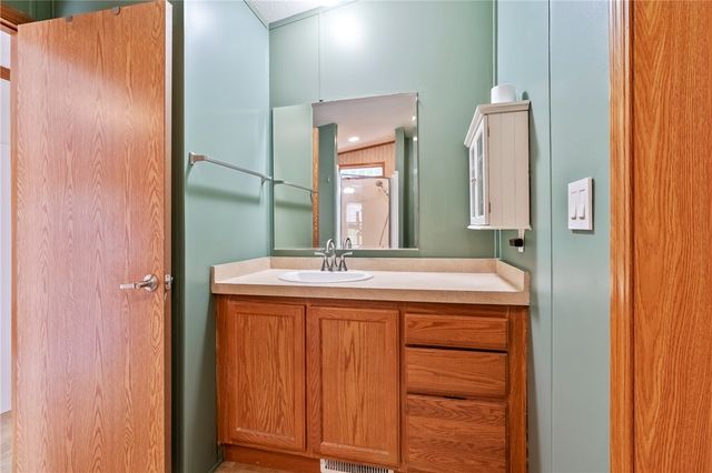 15 Pine Ct, Cranberry Twp, PA 16066