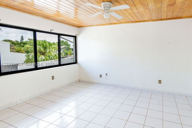 11312 SW 67th Ter, Miami, FL 33173