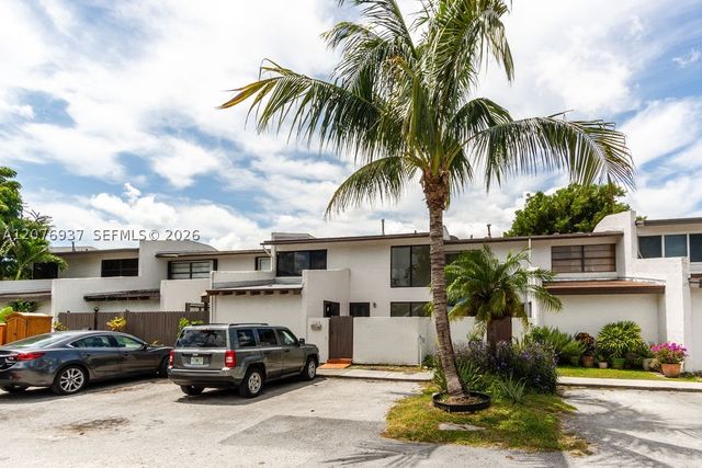 11312 SW 67th Ter, Miami, FL 33173