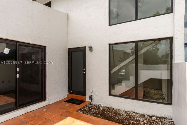 11312 SW 67th Ter, Miami, FL 33173